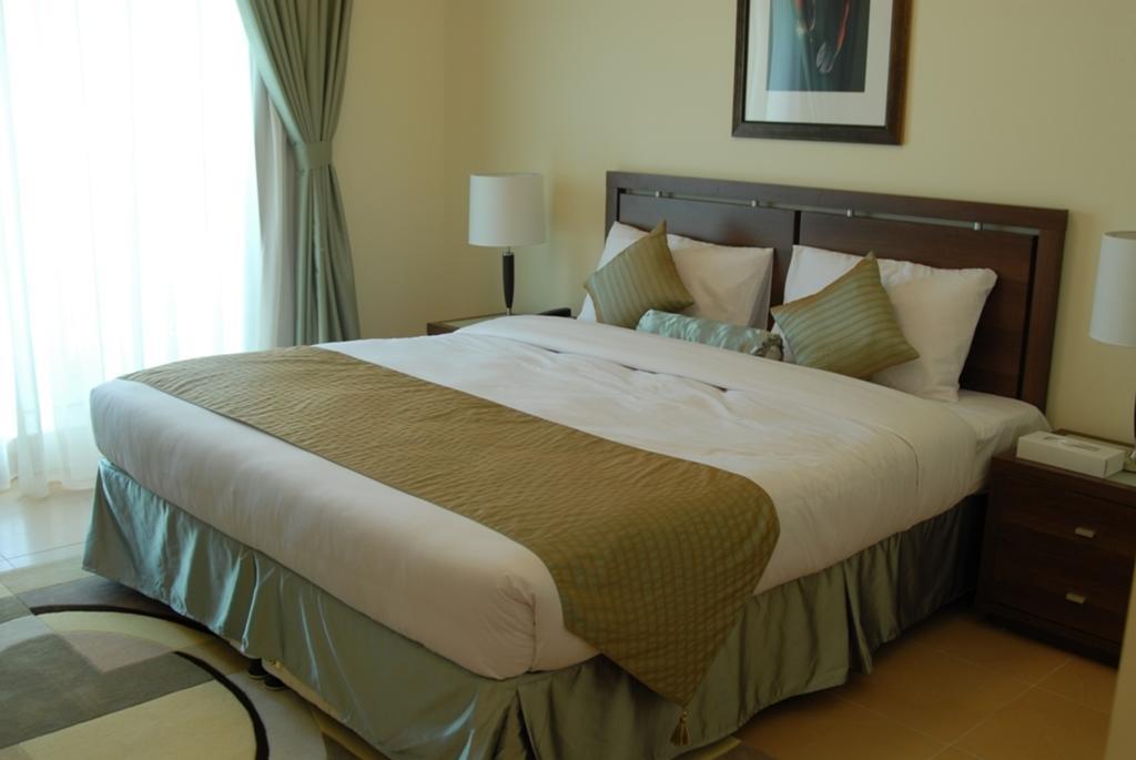 Tulip Hotel Apartments Dubai Exterior foto